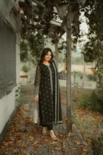 Black Beauty UNSTITCHED - Image 5