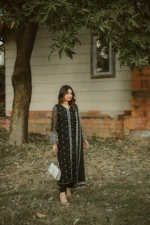 Black Beauty UNSTITCHED - Image 4